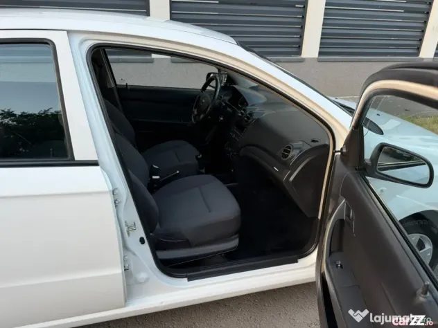 Chevrolet Aveo 1.2 Benzină • 70.000 KM REALI • AC • CarVertical Verde