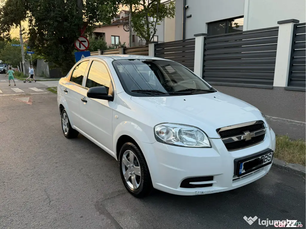 Chevrolet Aveo 1.2 Benzină • 70.000 KM REALI • AC • CarVertical Verde