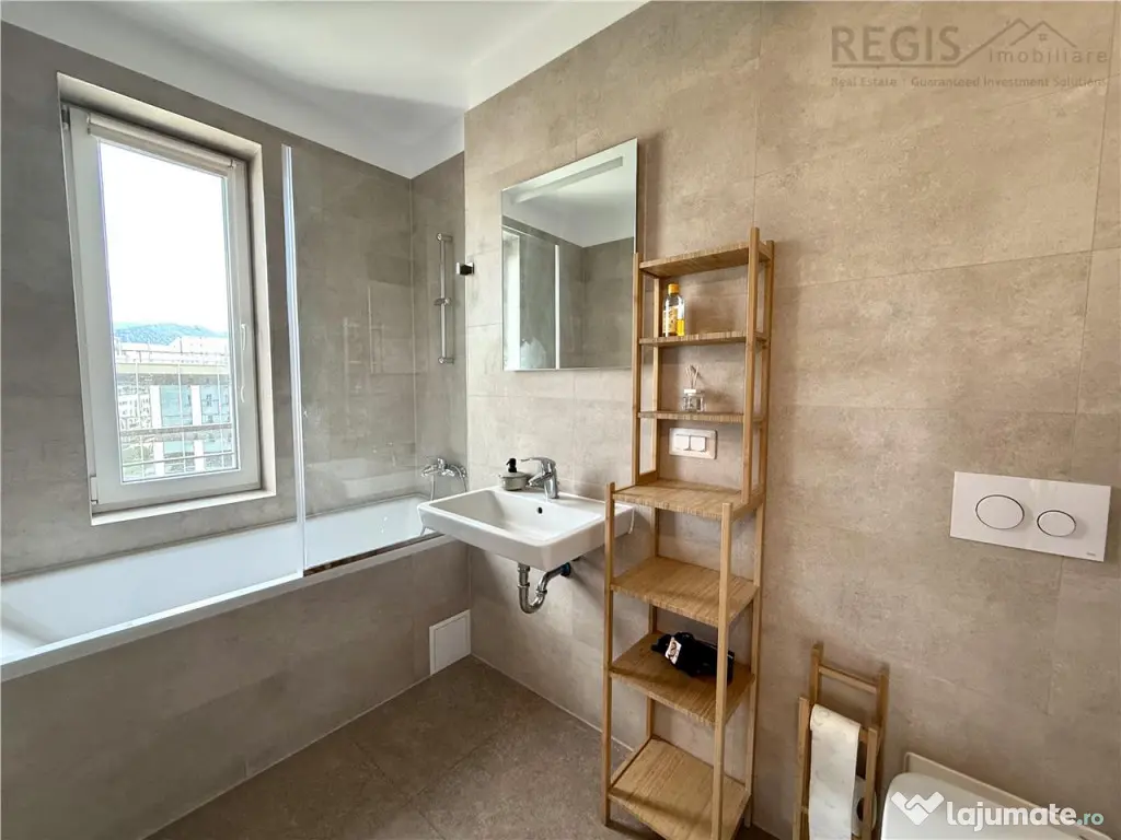 Apartament trei camere Pietonal Coresi Avantgarden ( Kasper