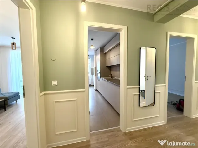 Apartament trei camere Pietonal Coresi Avantgarden ( Kasper