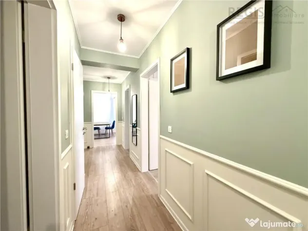 Apartament trei camere Pietonal Coresi Avantgarden ( Kasper