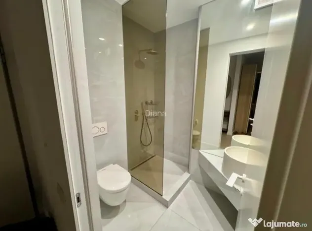 Apartament 3 camere decomandat Cortina North - loc parcare inclus
