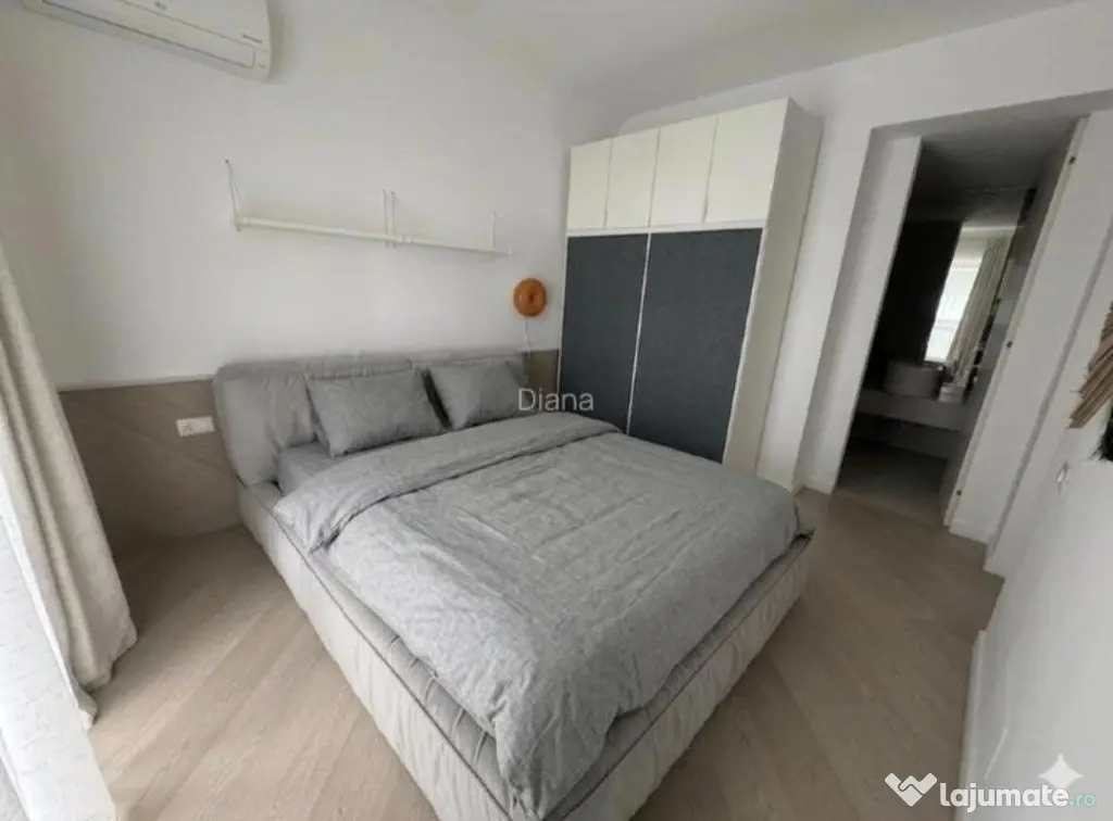 Apartament 3 camere decomandat Cortina North - loc parcare inclus