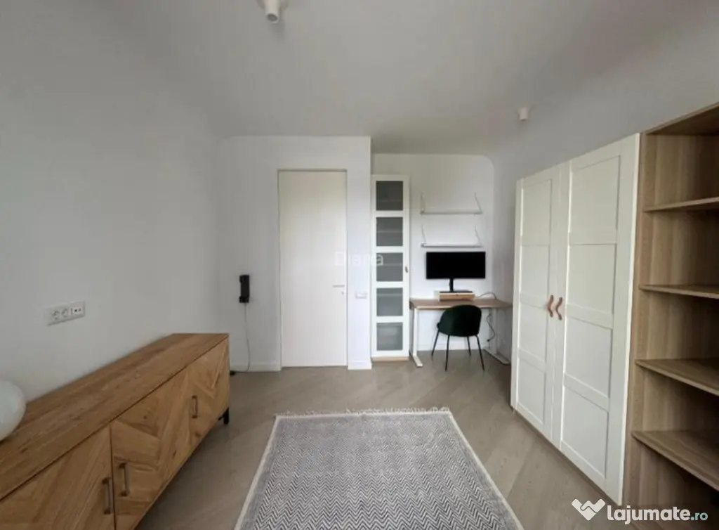 Apartament 3 camere decomandat Cortina North - loc parcare inclus