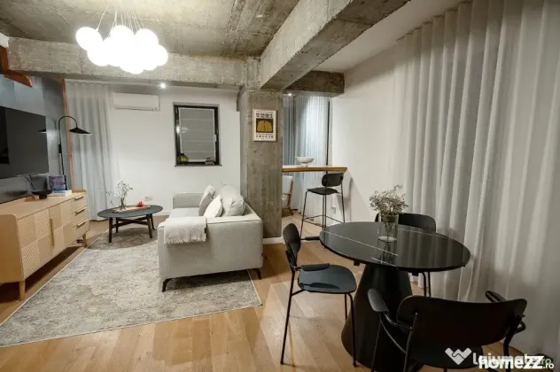 Vand Apartament 3 Camere Cladirea Stela, Nicolae Balcescu 80A