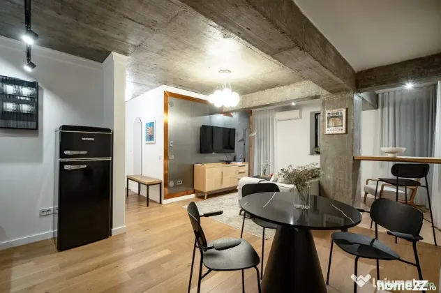 Vand Apartament 3 Camere Cladirea Stela, Nicolae Balcescu 80A