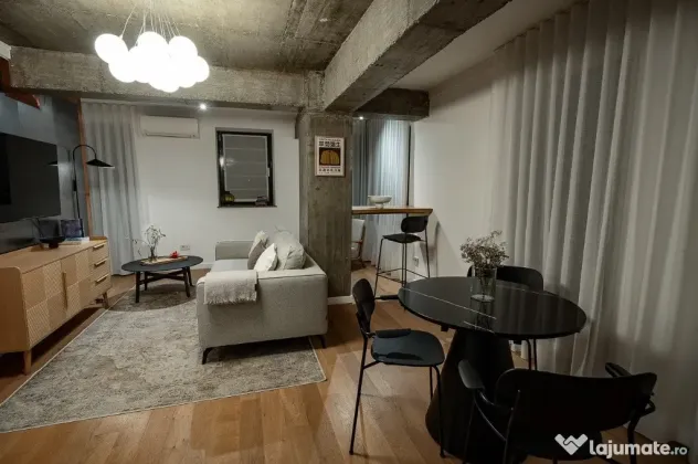 Vand Apartament 3 Camere Cladirea Stela, Nicolae Balcescu 80A