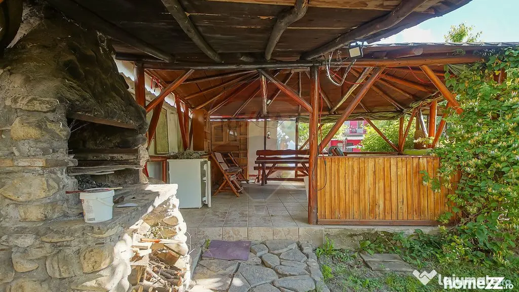 Casă/Pensiune cu locuință separată - Casa Terzea - Co... - Rasnov (Brasov)