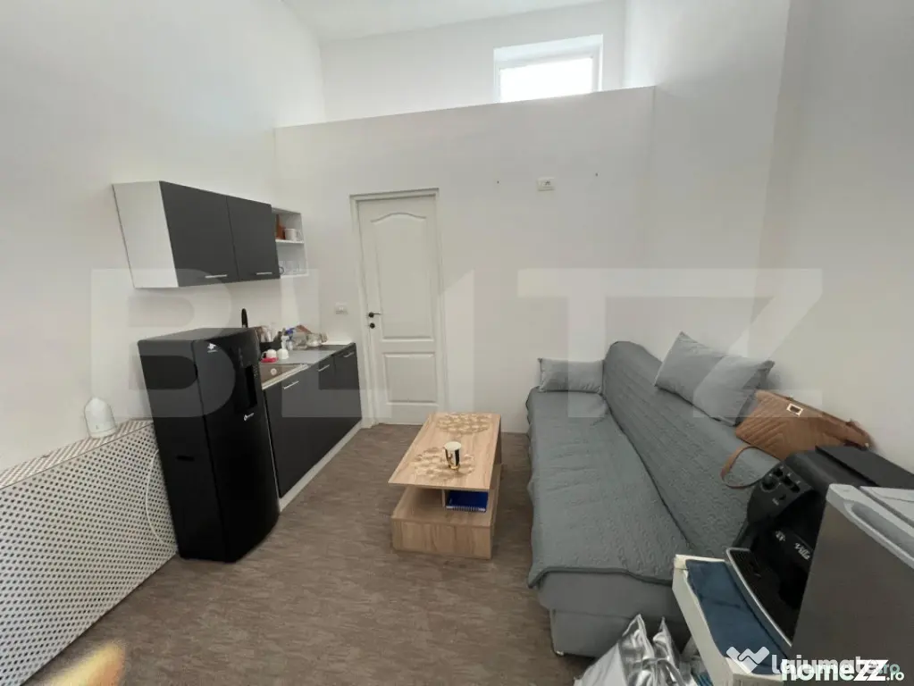 Depozit + show-room, 100 mp, zona Bulgaria