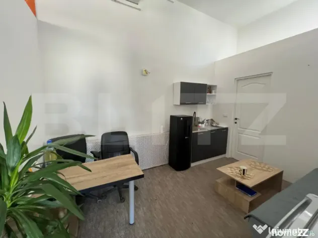 Depozit + show-room, 100 mp, zona Bulgaria