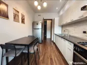 Apartament 2 camere | Decomandat | zona Tractorul 
