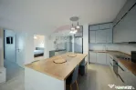 De închiriat apartament modern cu 3 camere | Luceafărul...