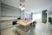De închiriat apartament modern cu 3 camere | Luceafărul...