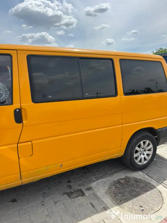 Vând T4