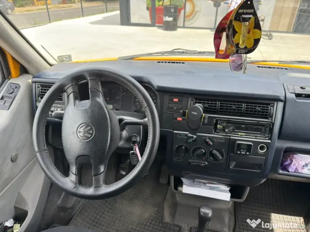 Vând T4