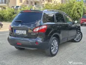 Nissan Qashqai 4x4 7 locuri 2012 2.0 dCi 150 CP euro 5 automat / RATE