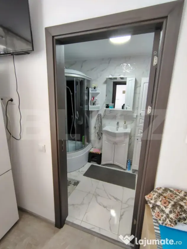 Casa individuala 70 mp, teren 926 mp, in Gădălin, Comuna J
