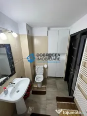 C5, ultramodern, mobilat-utilat complet