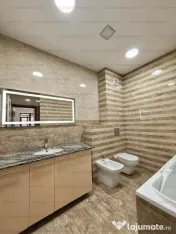 Apartament 3 camere | 2 bai | parcare | 110mp -Tractorul