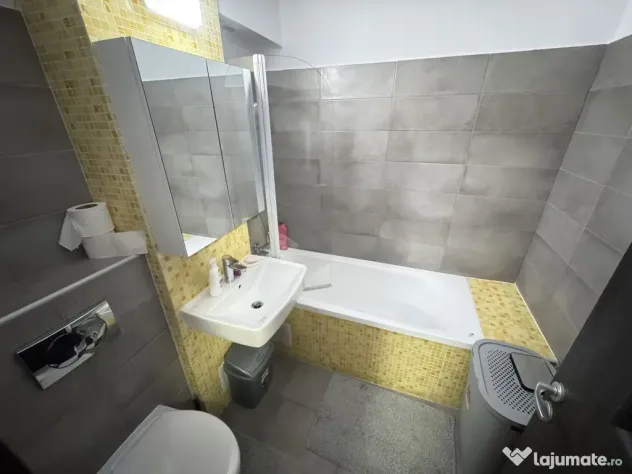 Apartament 3 camere zona Inel 1 Renovat Total cu Centrala...