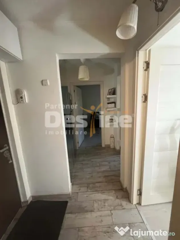 APARTAMENT 2 CAMERE SPATIOS, MOBILAT SI UTILAT MODERN