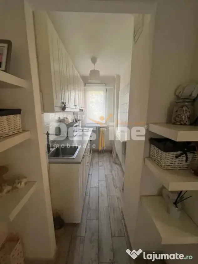 APARTAMENT 2 CAMERE SPATIOS, MOBILAT SI UTILAT MODERN