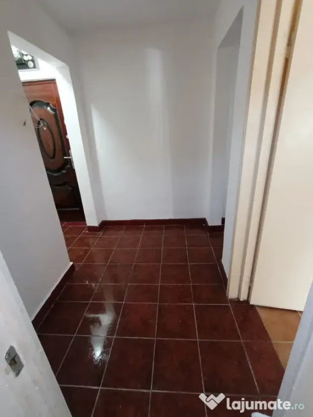Apartament 2 camere - suprafata 49mp, confort 2, zona Viziru