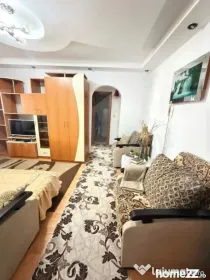 Apartament cu doua camere, semidecomandat, etaj 1, zona Buco