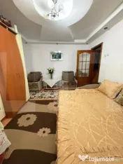 Apartament cu doua camere, semidecomandat, etaj 1 ,Zona Buco 