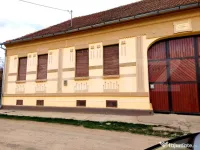 Casa spațioasă cu teren generos în Mândra, Brașov — g 