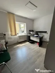 Apartament 2 camere ideal pentru locuință sau birou, parte