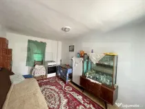 Casa 40mp,teren 880mp, zona Leamna de Sus