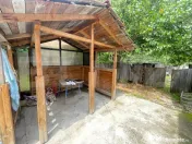 Casa 40mp,teren 880mp, zona Leamna de Sus 