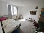 Apartament cu 4 camere de vânzare în zona Maratei