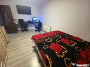 Apartament cu 4 camere de vânzare în zona Maratei
