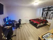 Apartament cu 4 camere de vânzare în zona Maratei