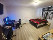 Apartament cu 4 camere de vânzare în zona Maratei 