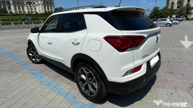 Autoturism ssangyong korando