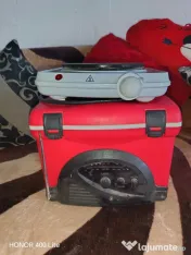 Plita electrica și Lada frigorifica portabila cu radio inclus .