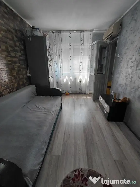 Apartament 2 camere, etaj 2, centrală termică și aer c...
