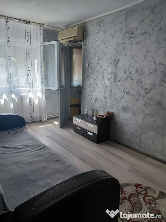 Apartament 2 camere, etaj 2, centrală termică și aer c...
