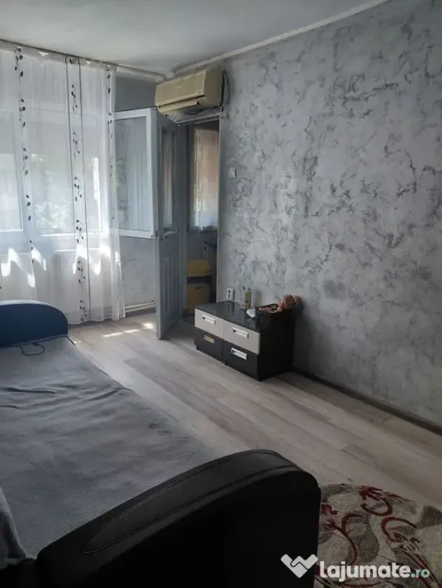 Apartament 2 camere, etaj 2, centrală termică și aer c...