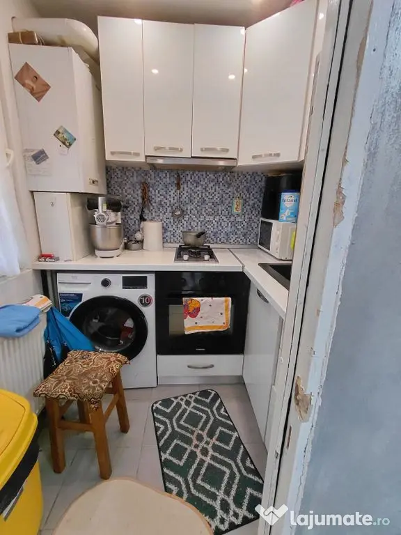 Apartament 2 camere, etaj 2, centrală termică și aer c...