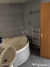 Apartament cu 4 camere ~ zona Brosteni ~ etaj 3din4 ~ 97mp utili ~ 