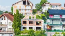 Casă cu potențial investițional pe Str. Căprioarei, B...