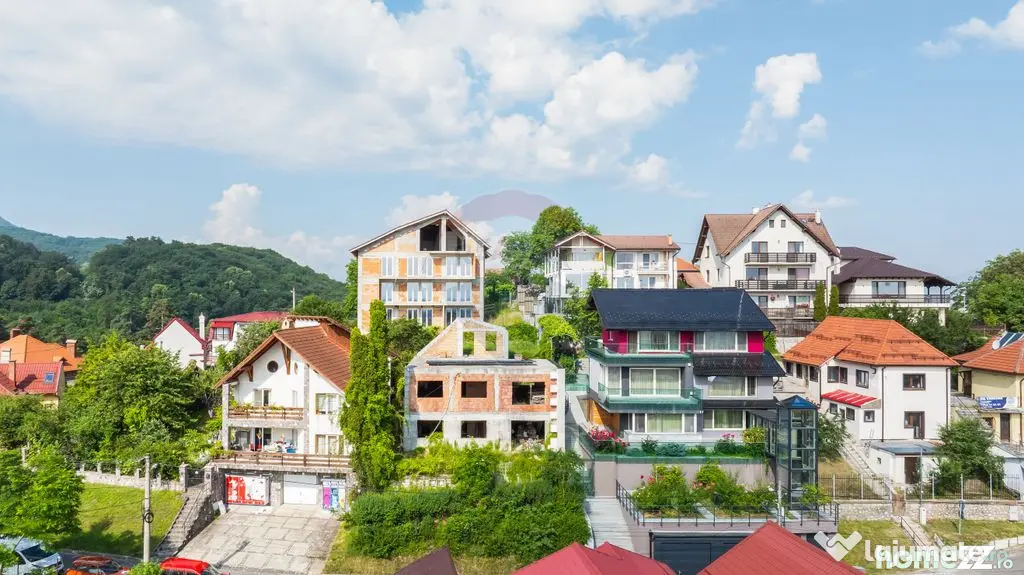 Casă cu potențial investițional pe Str. Căprioarei, B... - Brasov (Brasov)