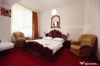 Apartament / spatiu comercial pe 3 nivele, ultracentral, 103 