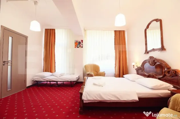 Apartament / spatiu comercial pe 3 nivele, ultracentral, 103