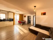 Apartament 3 camere, 66 mp, intermediar, parcare inclusa, bo