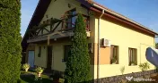 MOSNITA VECHE - CASA INDIVIDUALA - 4 cam - 2 bai - GARAJ - S 